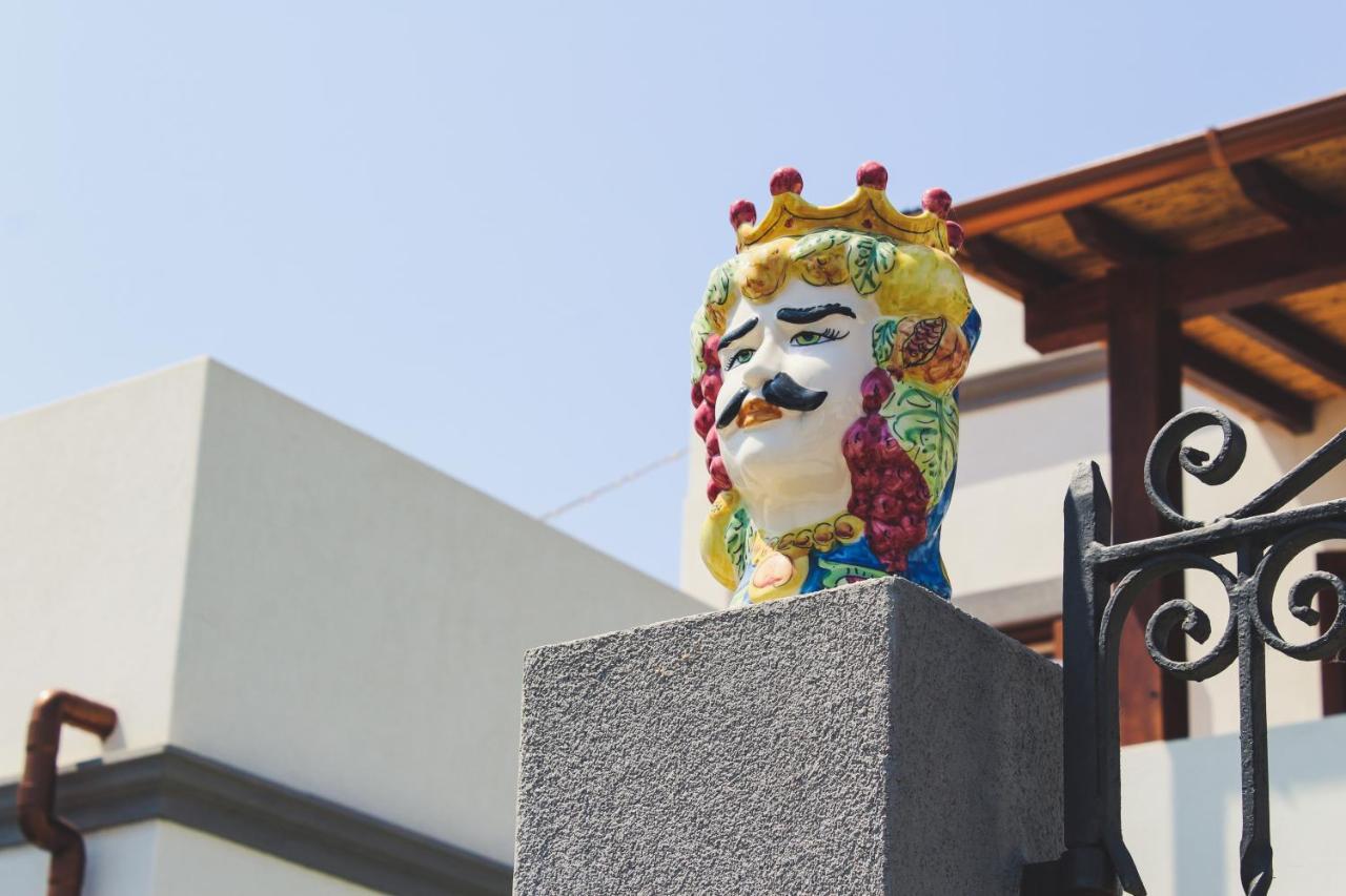 Le 7 Sorelle Lipari  Exterior photo